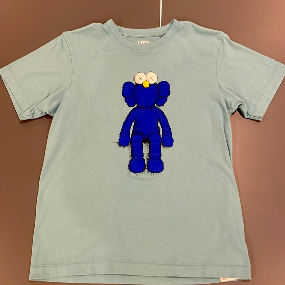 KAWS x Uniqlo Tee